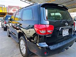 Toyota Sequoia